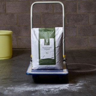 Short-Dated Gilchesters Organics Rye Flour-15kg