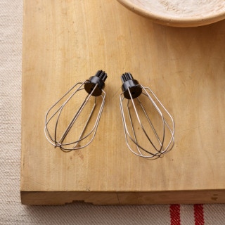 Pair of Ankarsrum Assistent Balloon Whisks